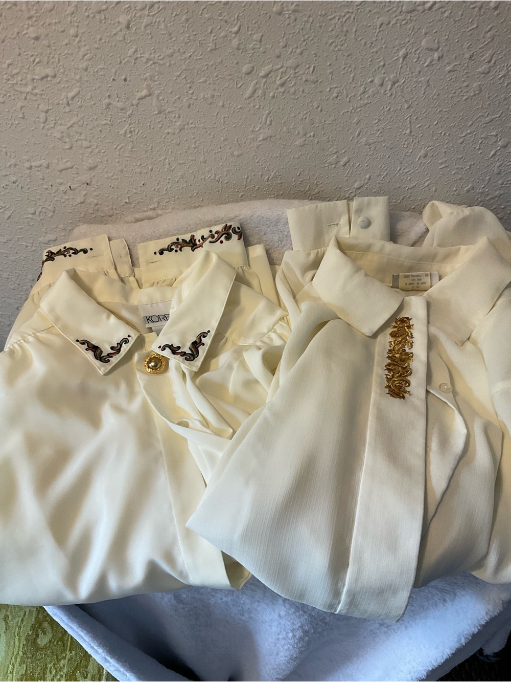 2 Vintage Koret Women's Embroidered Cream L/S Button Down Dress